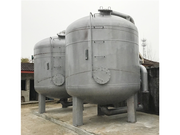 碳鋼鋼多介質(zhì)過(guò)濾罐